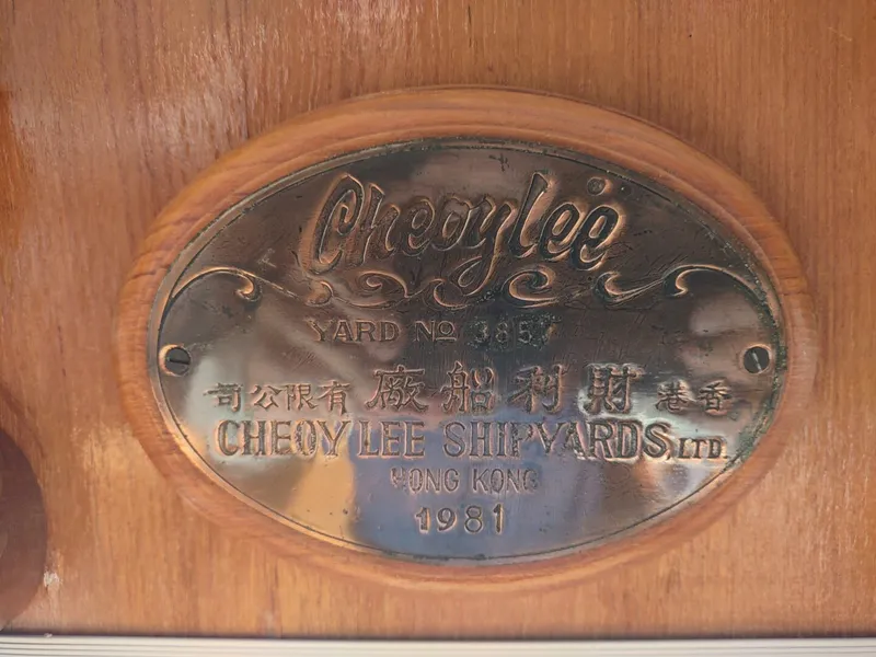 Slide: The Image of Cheoy Lee 35 Sedan Trawler 1981 - 5222041