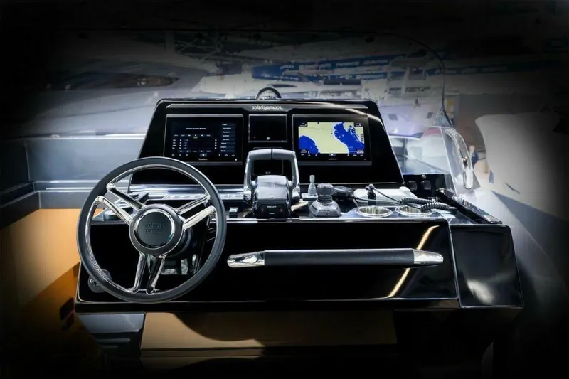 Slide: The Image of Solaris 40F 2026 - 5222460