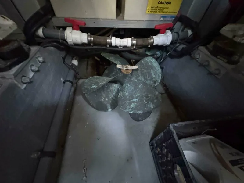 Slide: The Image of Sea Ray 450 Sundancer 1997 - 5223630