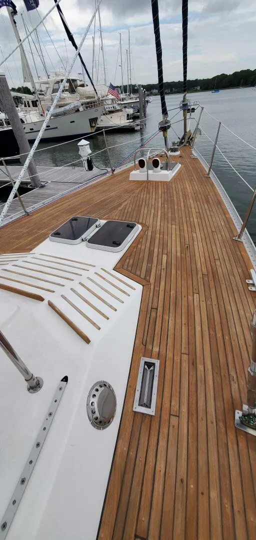 Slide: The Image of Tayana 55 Centercockpit 1989 - 5487610