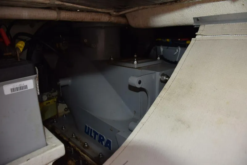 Slide: The Image of Marine Jet Power, Ultra Jet   - 5310487