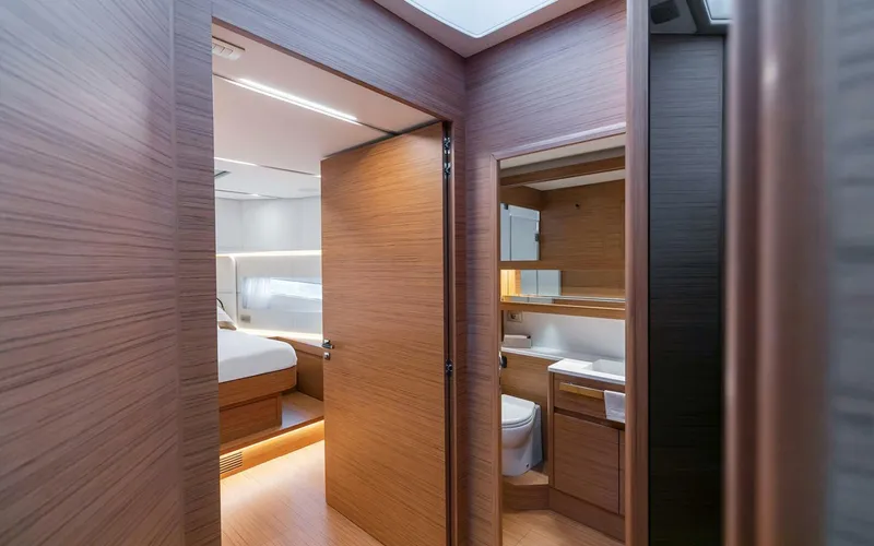 Slide: The Image of Solaris 52 Coupe 2026 - 5226532