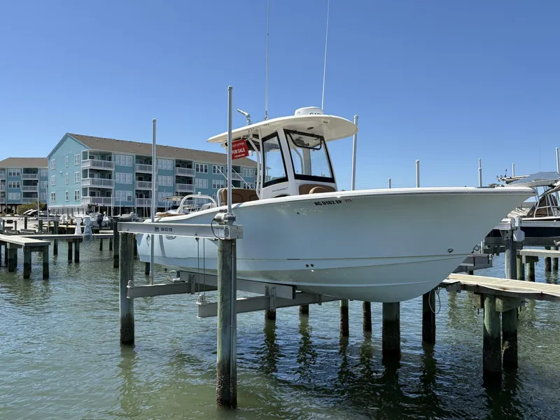 Slide: The Image of Sea Hunt 255 SE 2020 - 5229278