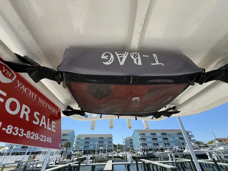 Slide: The Image of Sea Hunt 255 SE 2020 - 5229332