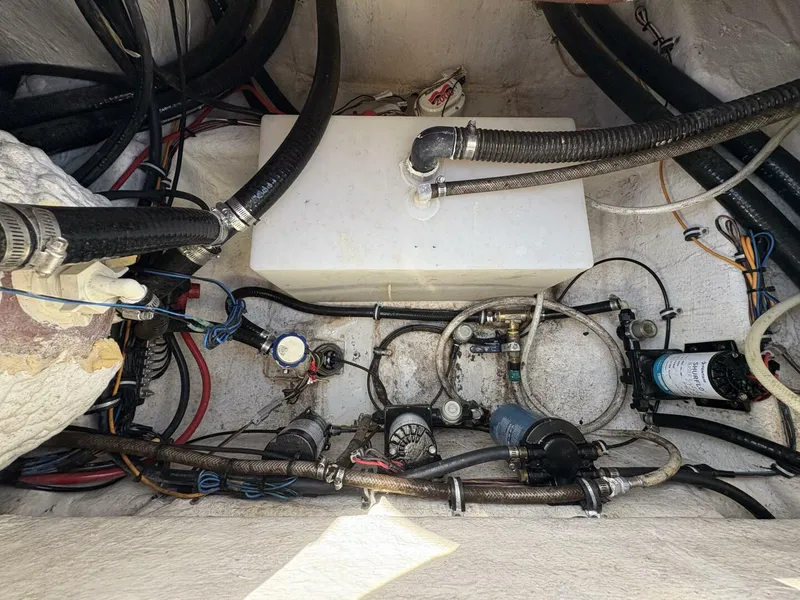 Slide: The Image of Sea Hunt 255 SE 2020 - 5229344