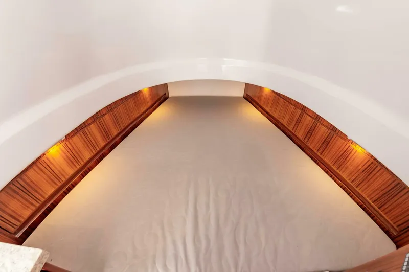 Slide: The Image of Custom Carolina 38 CC 2024 - 5227468