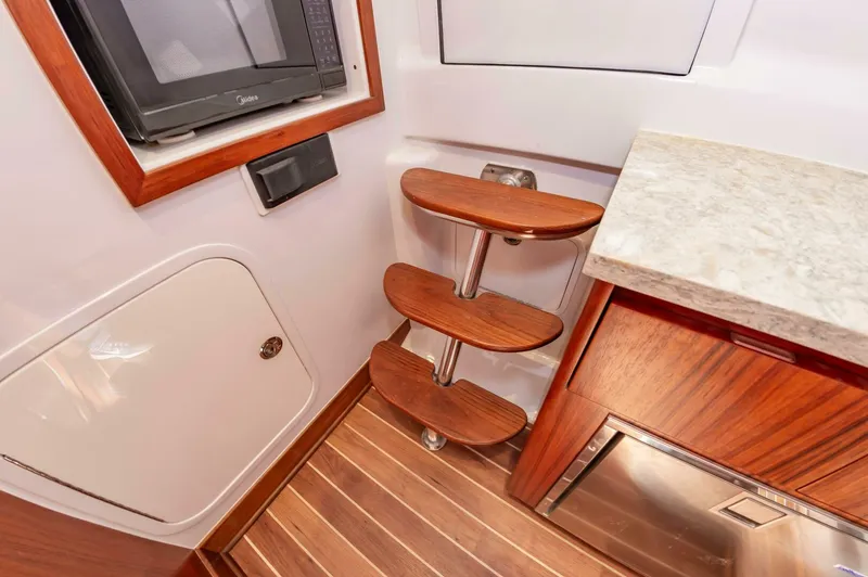 Slide: The Image of Custom Carolina 38 CC 2024 - 5227474