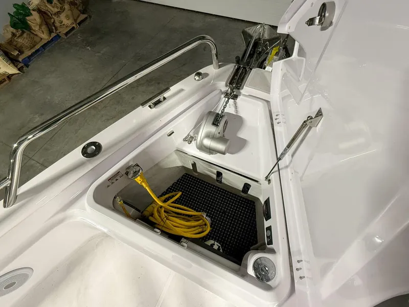 Slide: The Image of Axopar 37 XC CROSS CABIN 2021 - 5227509