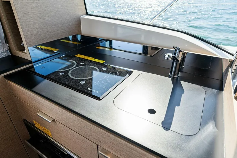 Slide: The Image of 2022 Prestige 420 Flybridge- SPIRIT LED-Galley - 5250331