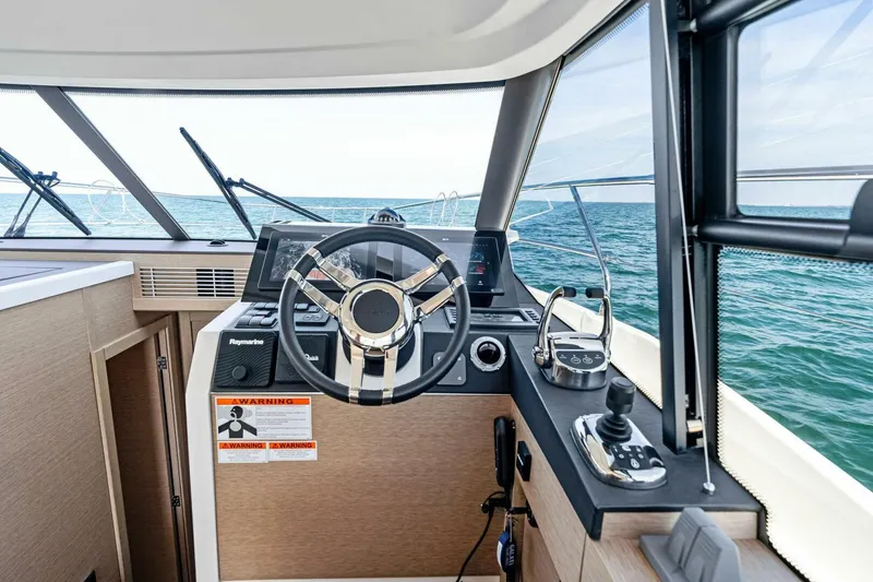 Slide: The Image of 2022 Prestige 420 Flybridge- SPIRIT LED-Helm - 5250314