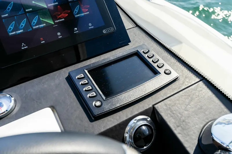 Slide: The Image of 2022 Prestige 420 Flybridge- SPIRIT LED-Helm - 5250342