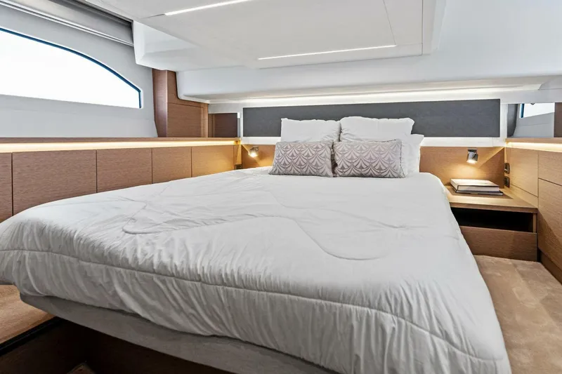 Slide: The Image of 2022 Prestige 420 Flybridge- Spirit Led- Master Stateroom  - 5250287