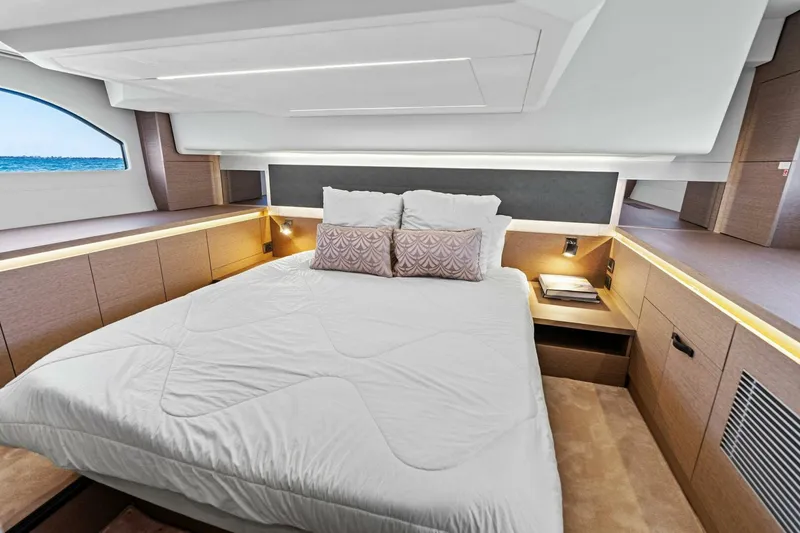 Slide: The Image of 2022 Prestige 420 Flybridge- Spirit Led- Master Stateroom  - 5250311