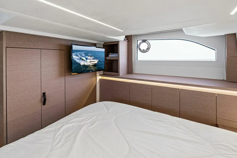 Slide: The Image of 2022 Prestige 420 Flybridge- Spirit Led- Master Stateroom  - 5250294