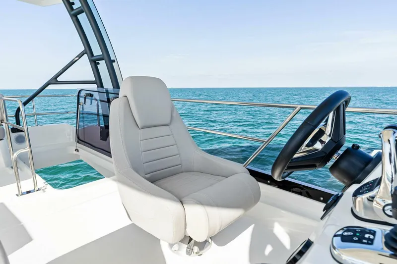 Slide: The Image of 2022 Prestige 420 Flybridge- SPIRIT LED- Flybridge Helm - 5250346