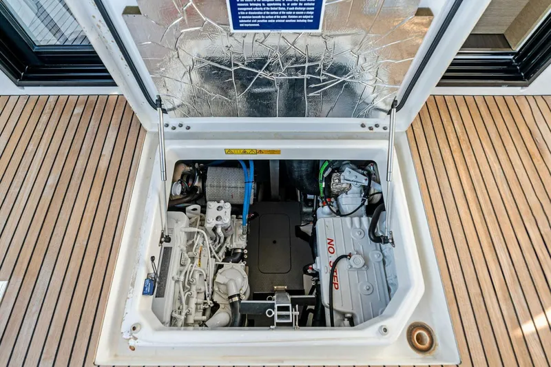 Slide: The Image of 2022 Prestige 420 Flybridge- SPIRIT LED- Engine room  - 5250358