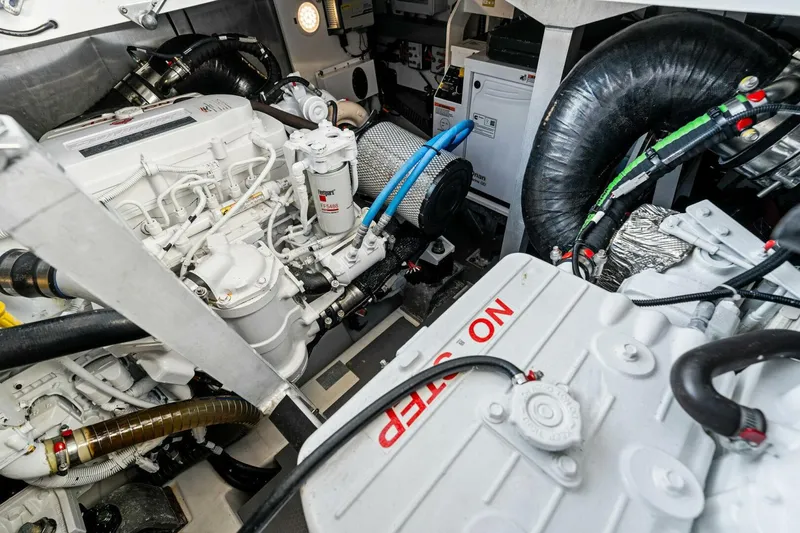 Slide: The Image of 2022 Prestige 420 Flybridge- SPIRIT LED- Engine room  - 5250359