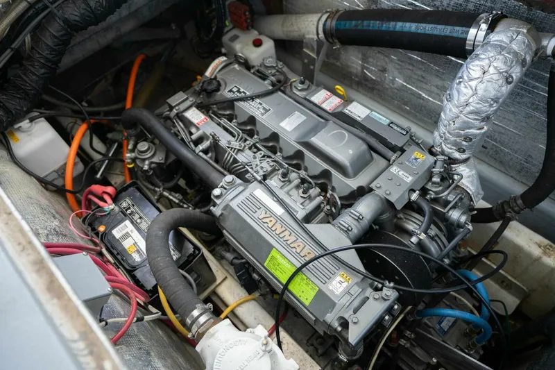 Slide: The Image of Pedigree Cat 525 Power Cat 2005 - 5228031