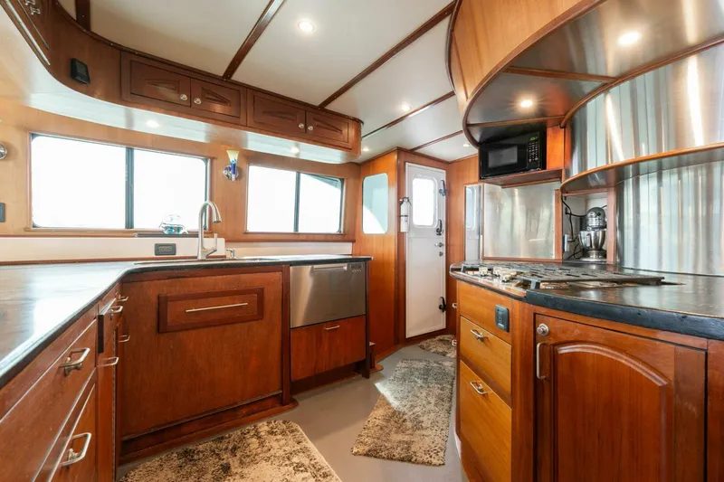 Slide: The Image of Pedigree Cat 525 Power Cat 2005 - 5227925