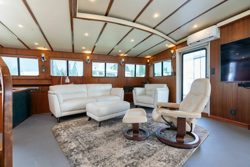 Slide: The Image of Pedigree Cat 525 Power Cat 2005 - 5227942