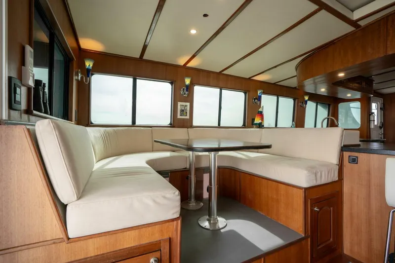 Slide: The Image of Pedigree Cat 525 Power Cat 2005 - 5227917