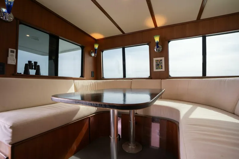 Slide: The Image of Pedigree Cat 525 Power Cat 2005 - 5227918