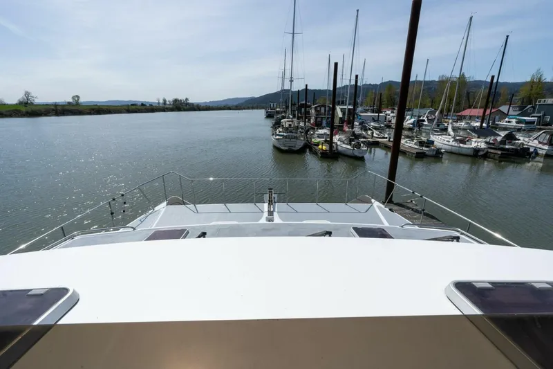 Slide: The Image of Pedigree Cat 525 Power Cat 2005 - 5227996