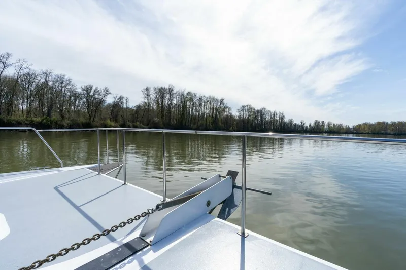 Slide: The Image of Pedigree Cat 525 Power Cat 2005 - 5228015