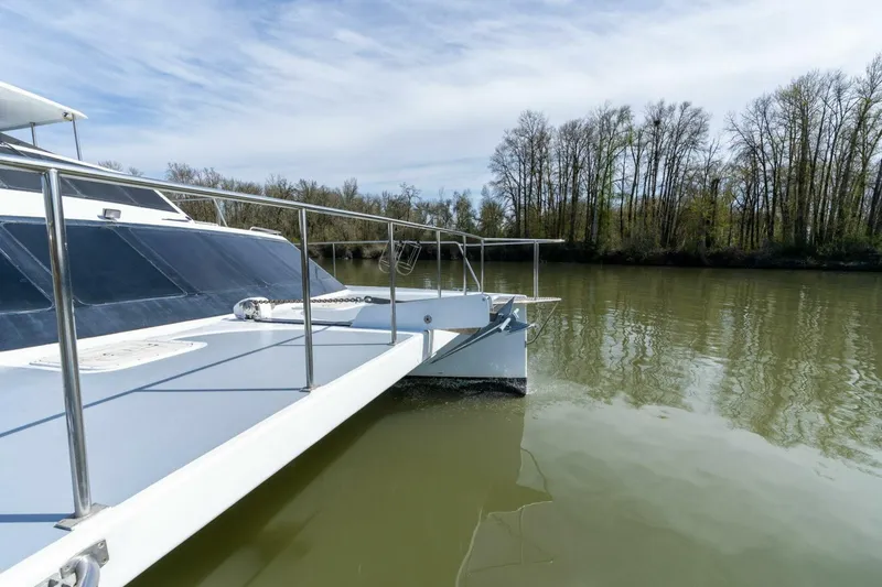 Slide: The Image of Pedigree Cat 525 Power Cat 2005 - 5228018