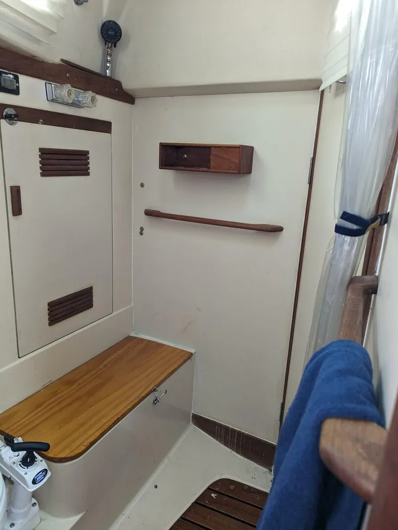 Slide: The Image of Sabre 425 1991 - 5228295