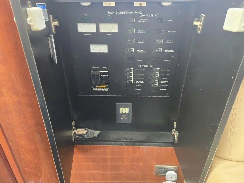 Slide: The Image of Sea Ray 480 2004 - 5263732