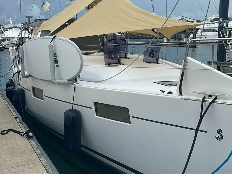 Slide: The Image of Beneteau 41.1 2019 - 5229444