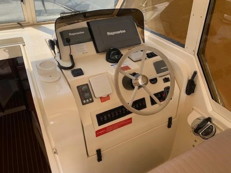 Slide: The Image of Mainship 34 2008 - 5229387