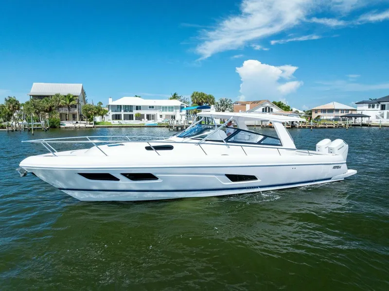 Slide: The Image of Intrepid 438 Evolution 2022 - 5397571