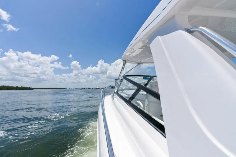 Slide: The Image of Intrepid 438 Evolution 2022 - 5397618