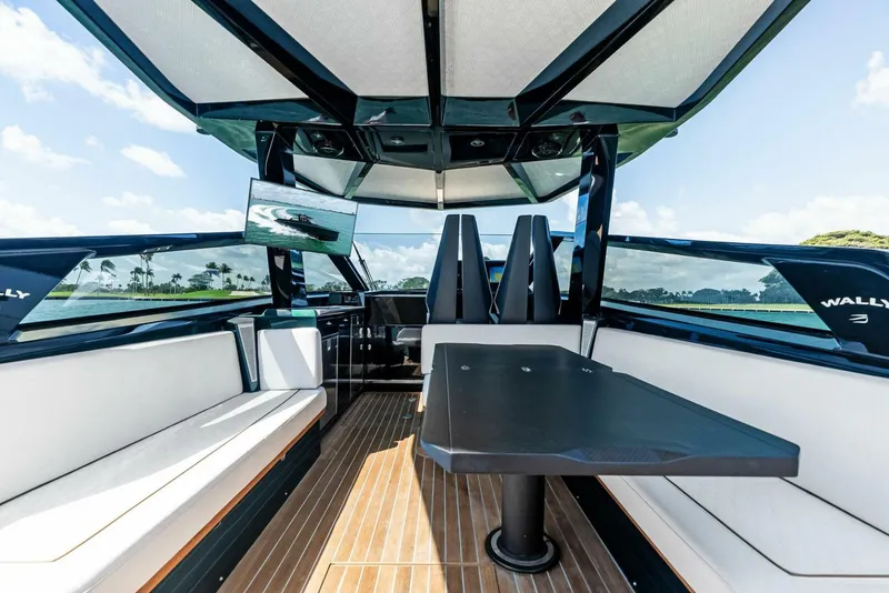 Slide: The Image of Wally Wallytender 43X 2023 - 5237242