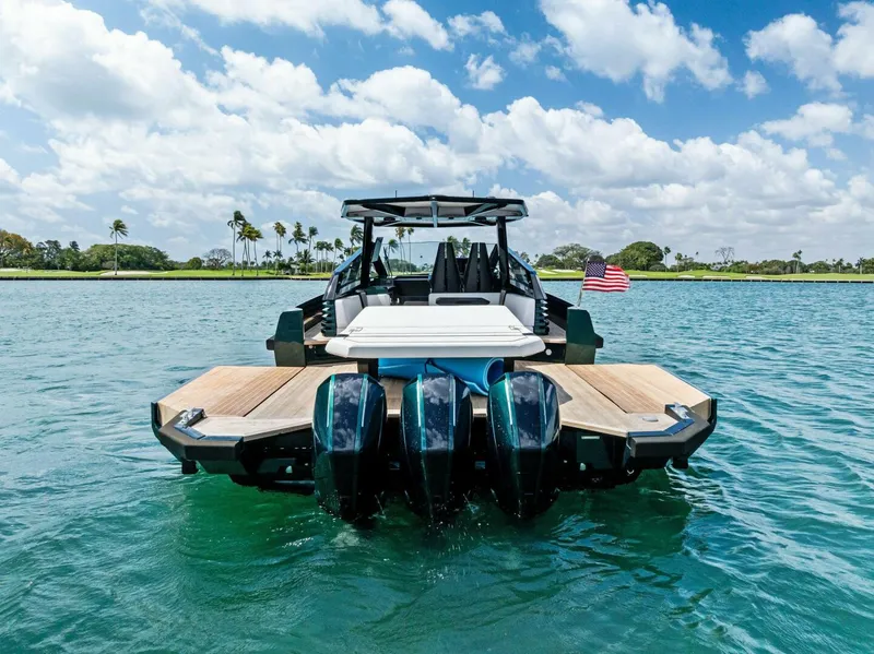 Slide: The Image of Wally Wallytender 43X 2023 - 5237226