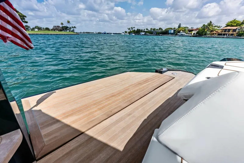 Slide: The Image of Wally Wallytender 43X 2023 - 5237261