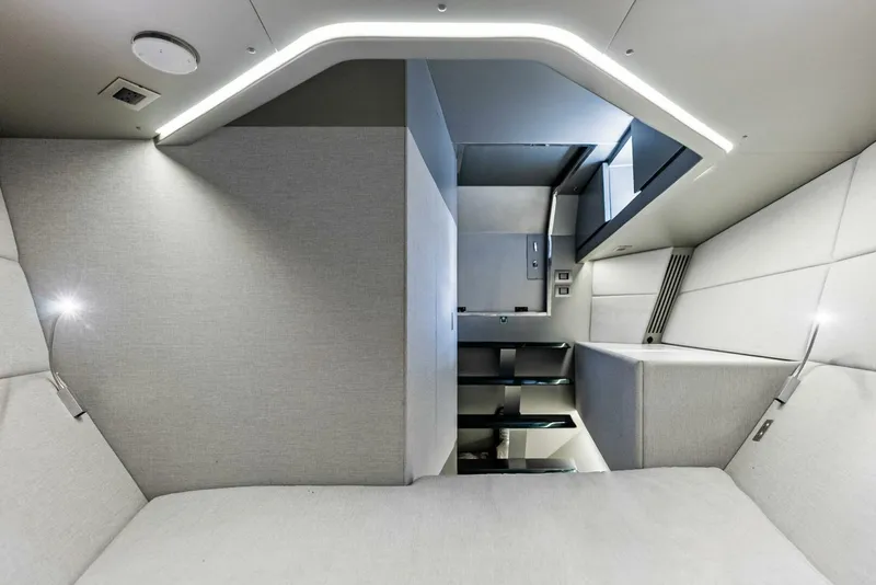 Slide: The Image of Wally Wallytender 43X 2023 - 5237265