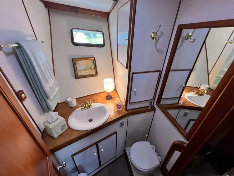 Slide: The Image of Hartman-Palmer 60 Flush Deck Motor Yacht 1985 - 5603171