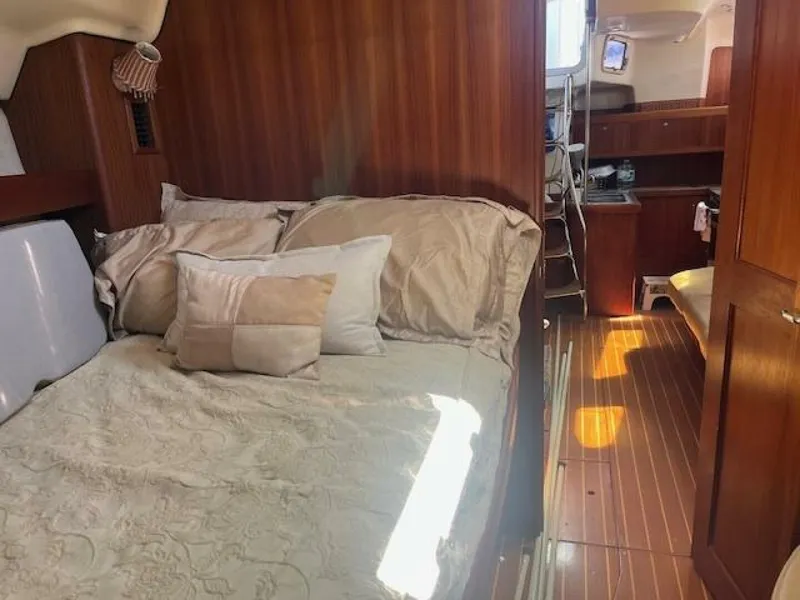 Slide: The Image of Hunter Passage 450 1999 - 5230780