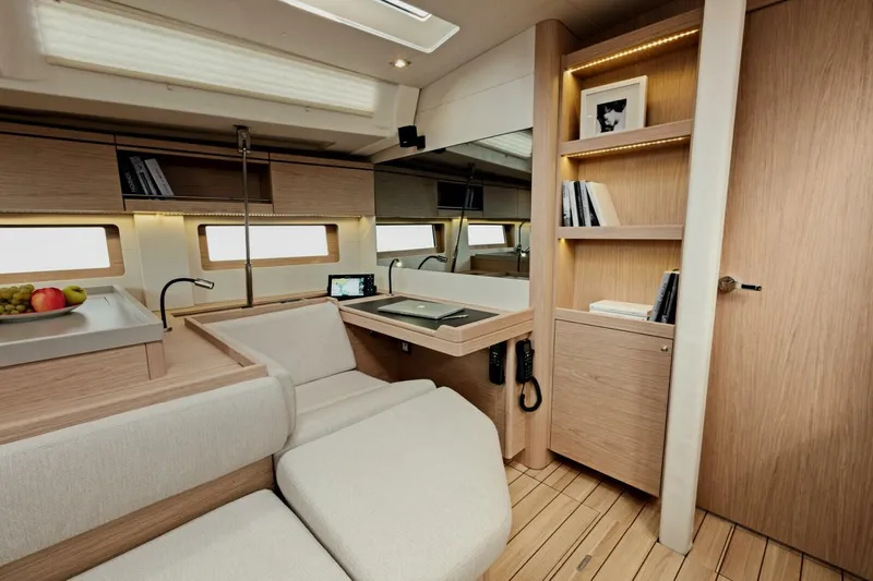 Slide: The Image of Beneteau Oceanis 51.1 2023 - 5266931