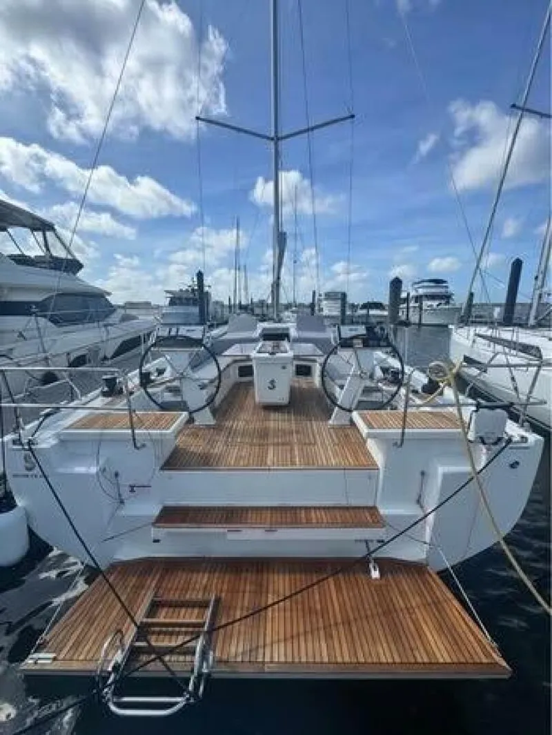 Slide: The Image of BO51.1_Stern - 5231058