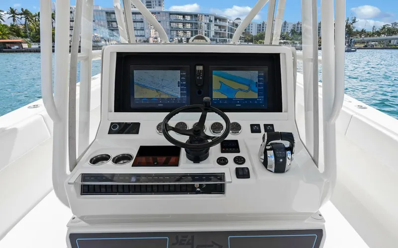 Slide: The Image of SeaVee 390Z 2019 - 5231231