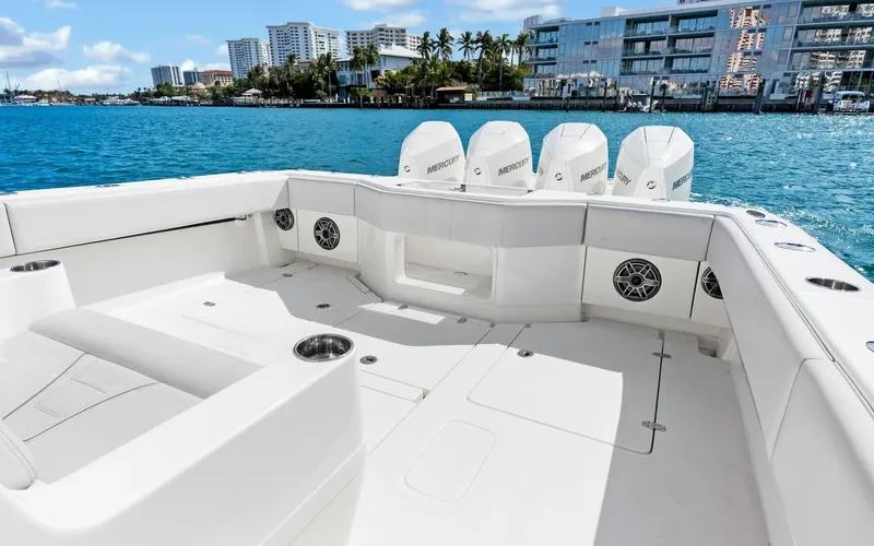 Slide: The Image of SeaVee 390Z 2019 - 5231238