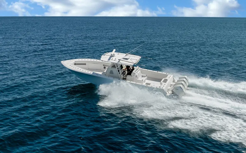 Slide: The Image of SeaVee 390Z 2019 - 5231219