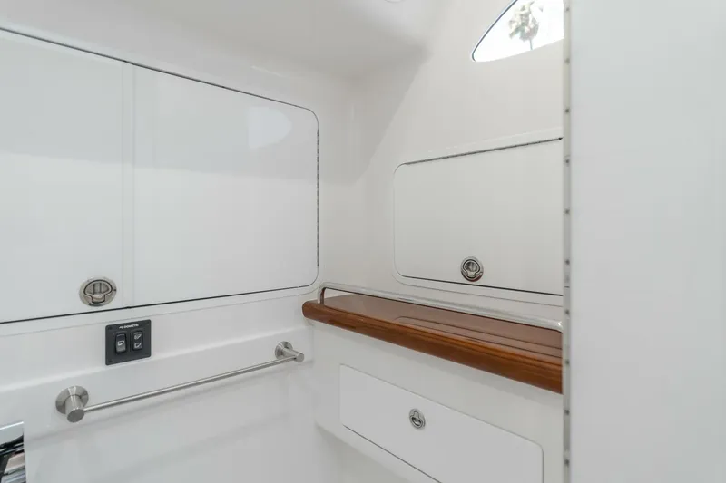 Slide: The Image of 2026 Mag Bay 43 Center Console - 5521576