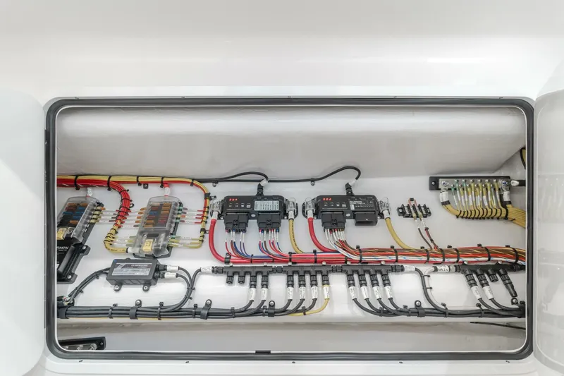 Slide: The Image of 2026 Mag Bay 43 Center Console - 5521584
