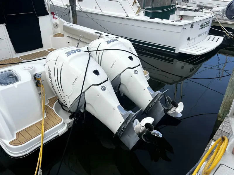 Slide: The Image of Boston Whaler 315 Conquest 2018 - 5231466