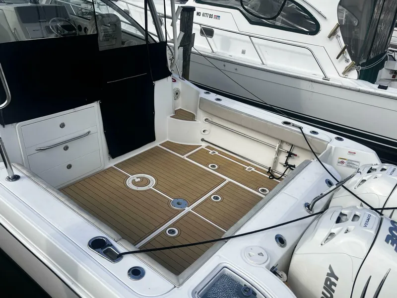 Slide: The Image of Boston Whaler 315 Conquest 2018 - 5231397